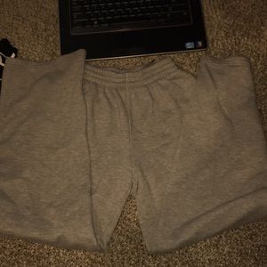 SOLD 💰 Jordan sweatpants